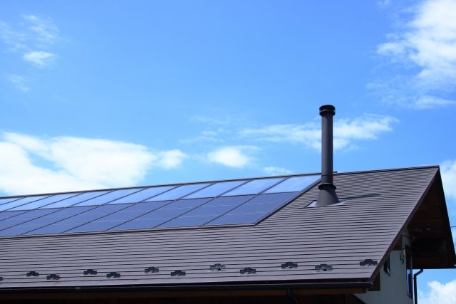 太陽光発電の売電価格が下がっても導入すべき？自家消費率で考えるリアルな答え